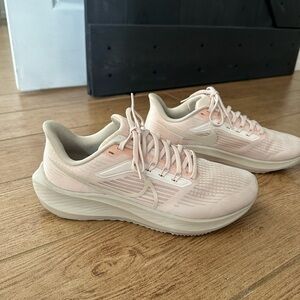 Women’s Nike Pegasus 39